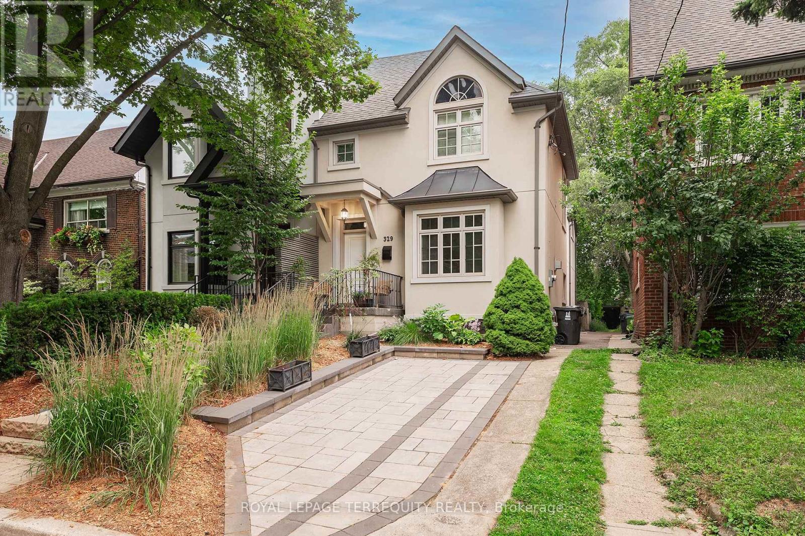 MLS® listing #30214889 for sale located at 329 WALMER ROAD