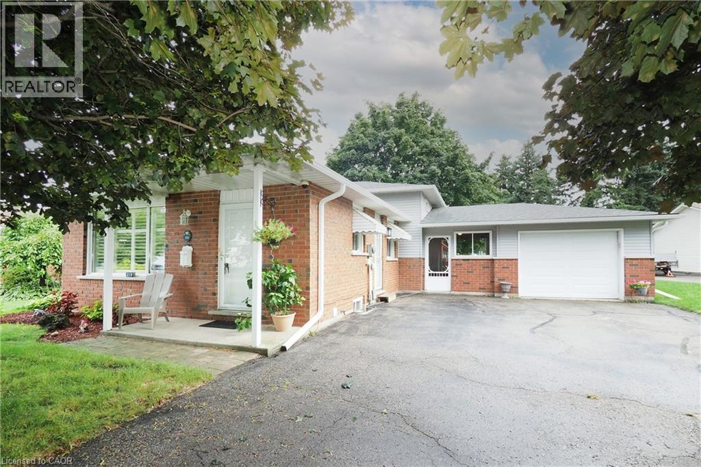 MLS® listing #30218065 for sale located at 219 FOXHUNT Road