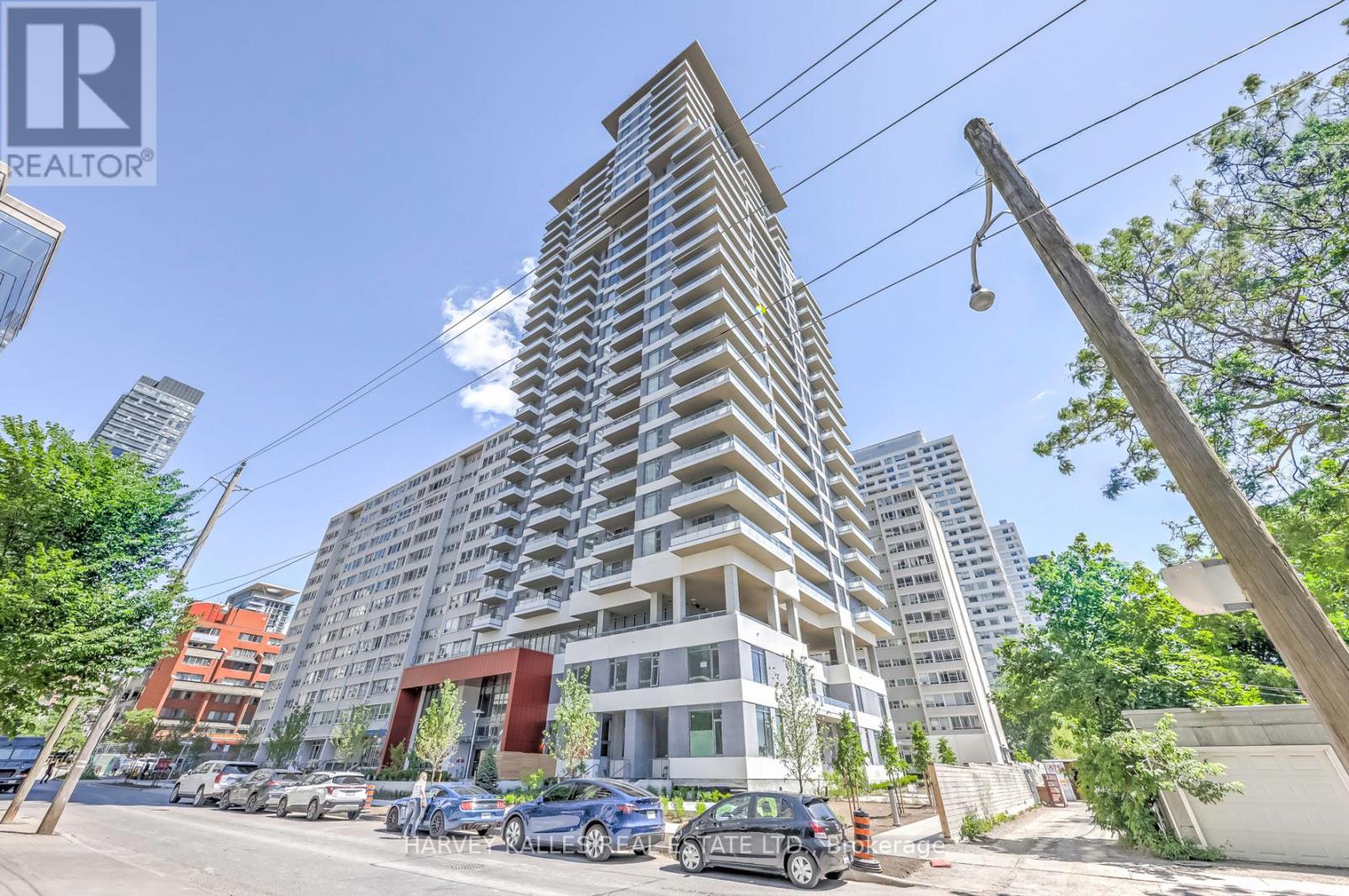 MLS® listing #30219006 for sale located at 2604 - 25 HOLLY STREET