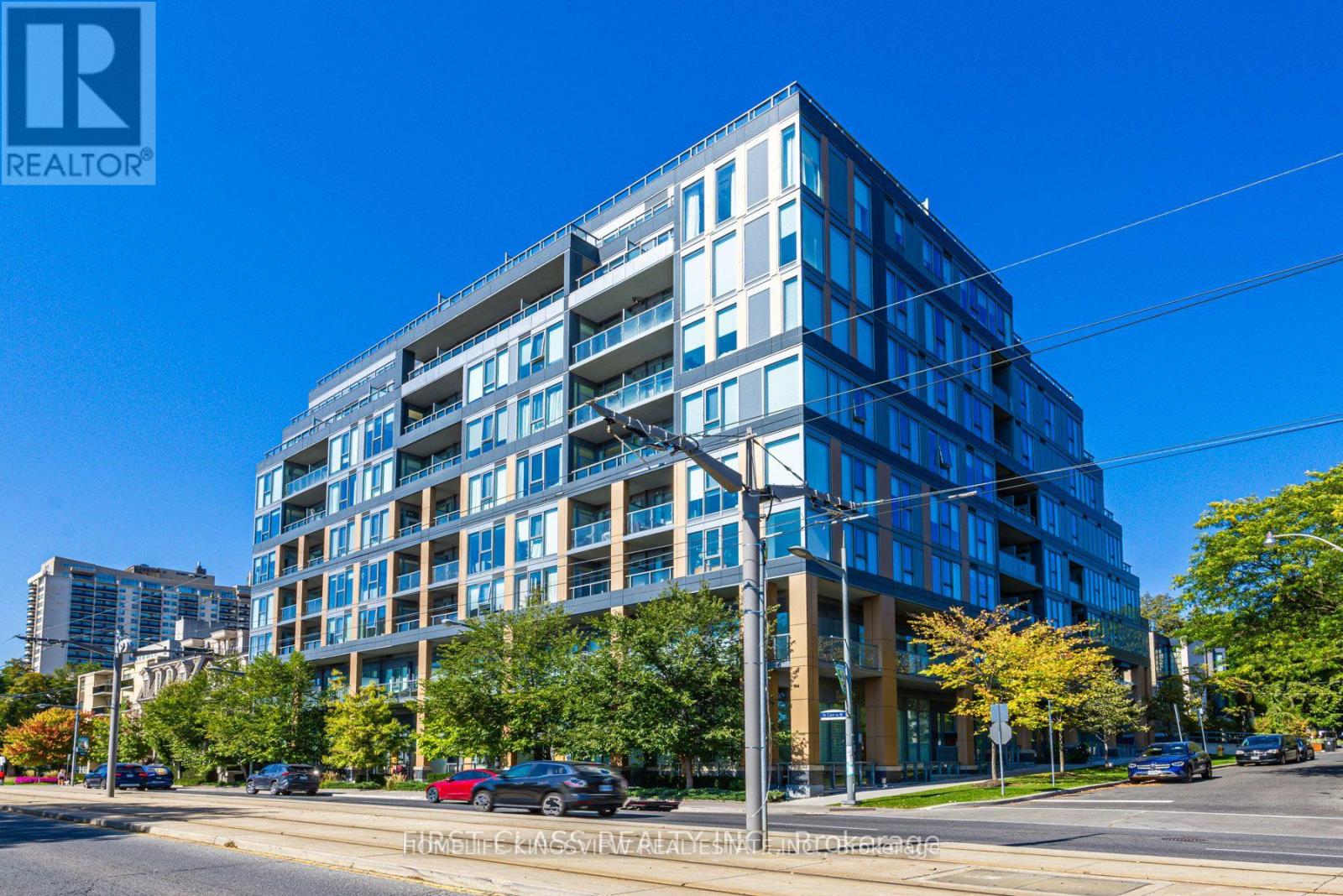 MLS® listing #30223675 for sale located at 613 - 6 PARKWOOD AVENUE