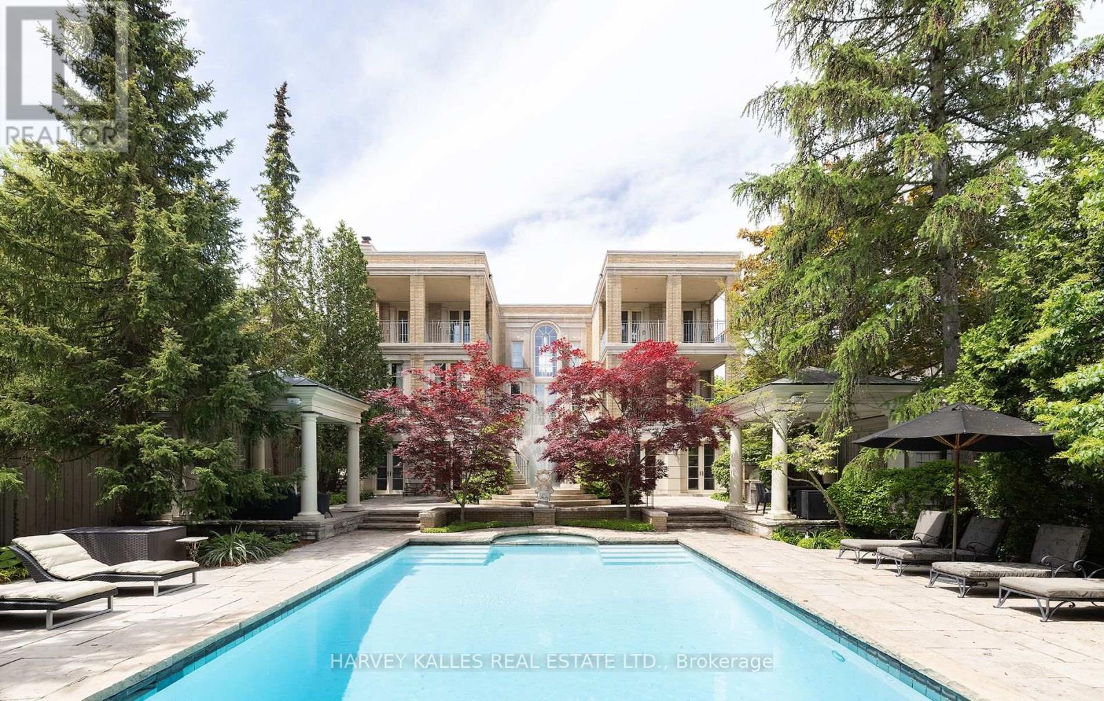 MLS® listing #30223721 for sale located at 173 DUNVEGAN ROAD
