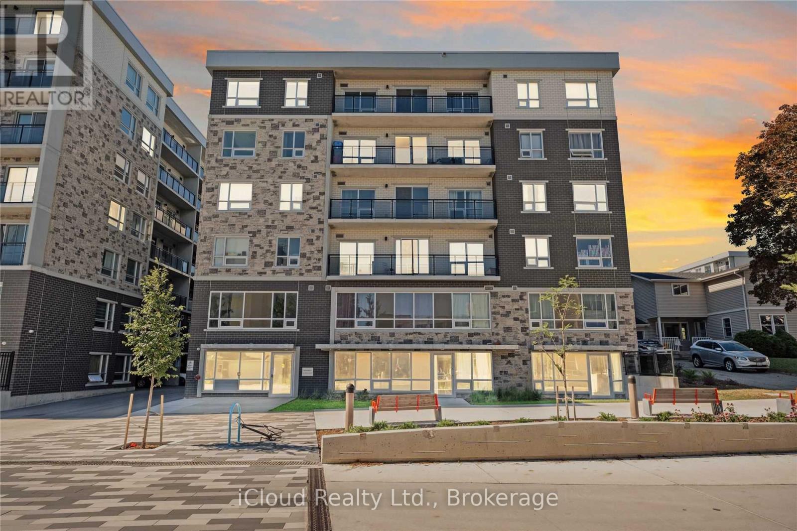 MLS® listing #30223916 for sale located at A207 - 275 LARCH STREET