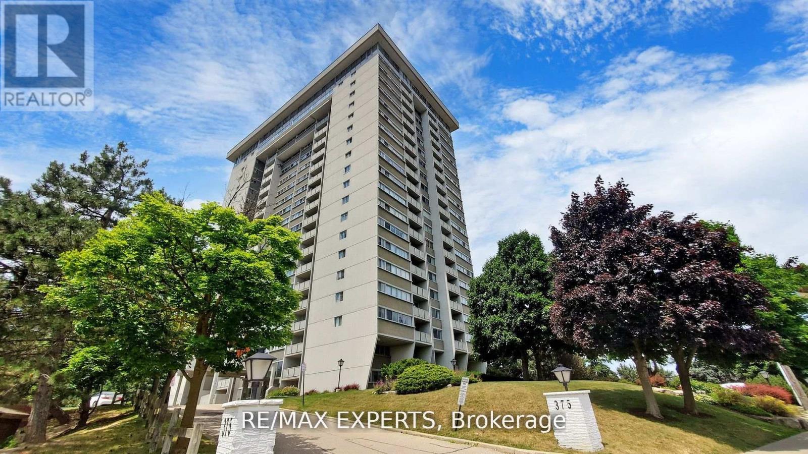 MLS® listing #30224255 for sale located at 407 - 375 KING STREET