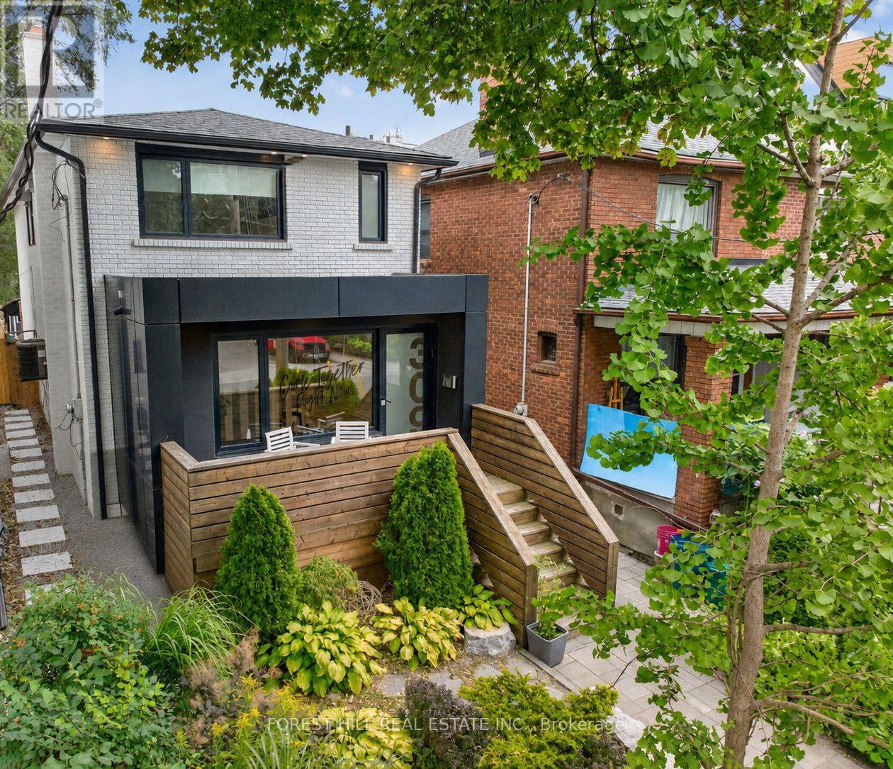 MLS® listing #30224412 for sale located at 309 WYCHWOOD AVENUE