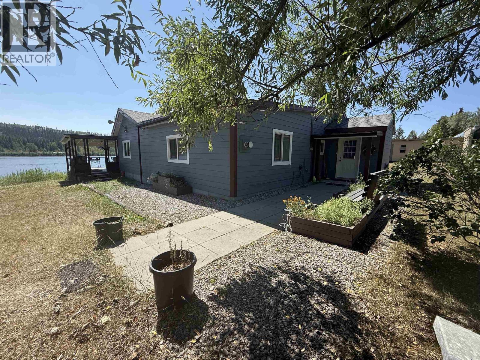 MLS® listing #30225018 for sale located at 27251 W 16 HIGHWAY