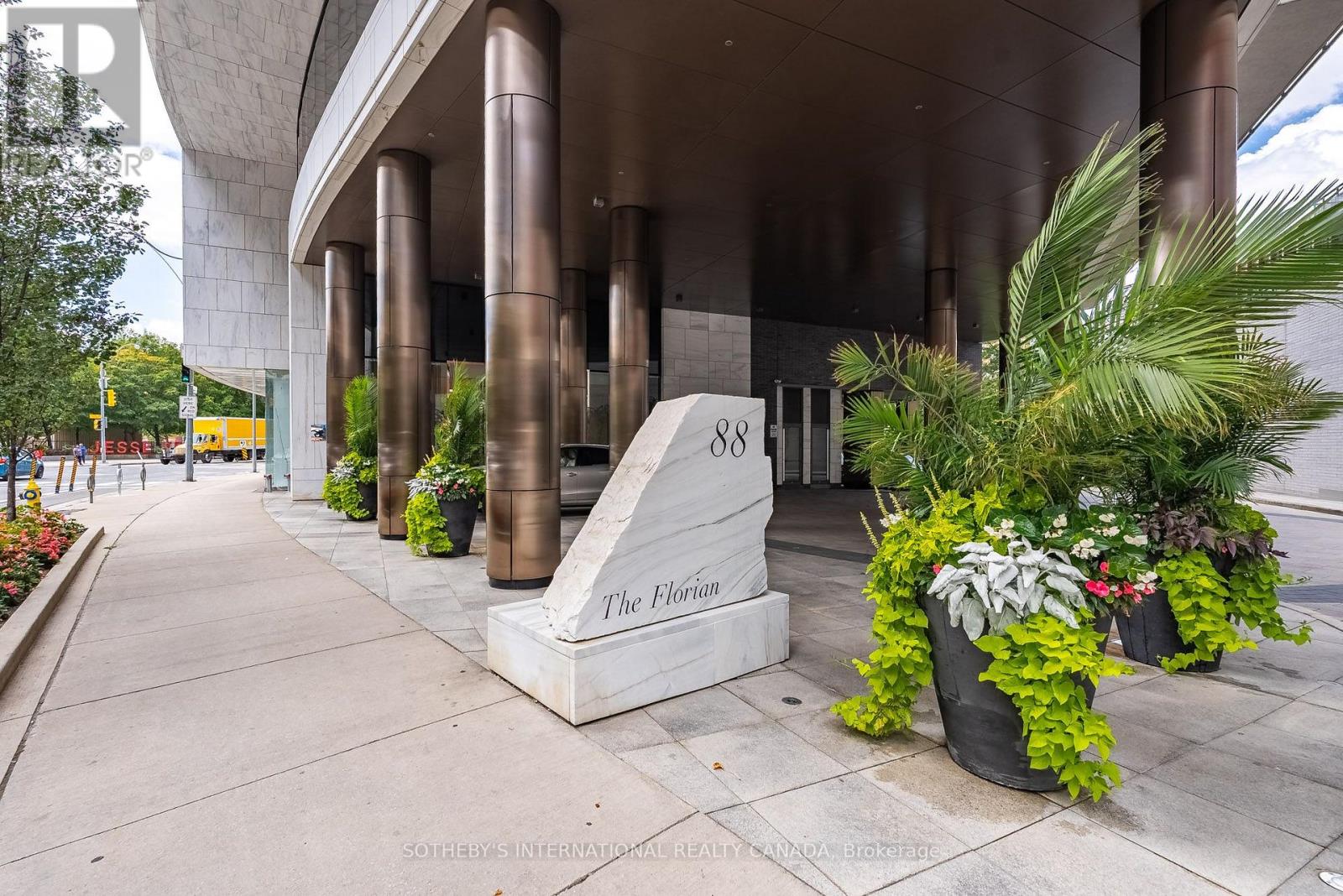 MLS® listing #30226105 for sale located at 804 - 88 DAVENPORT ROAD