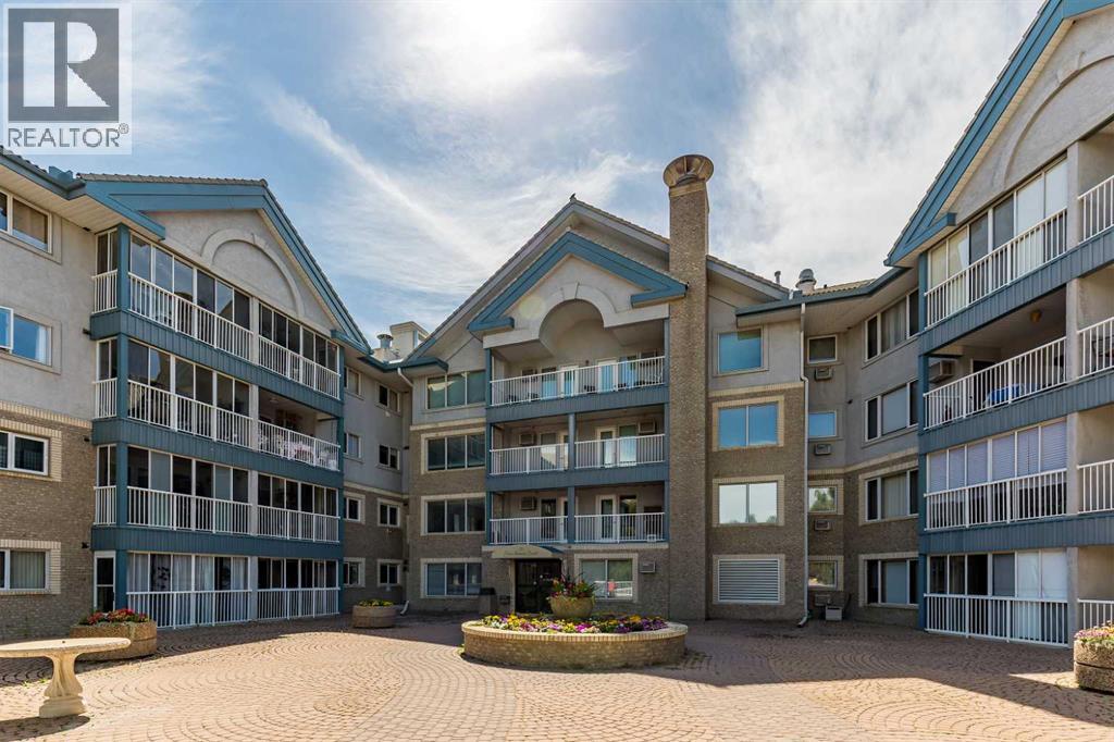 MLS® listing #30226629 for sale located at 104, 75 1 Avenue S
