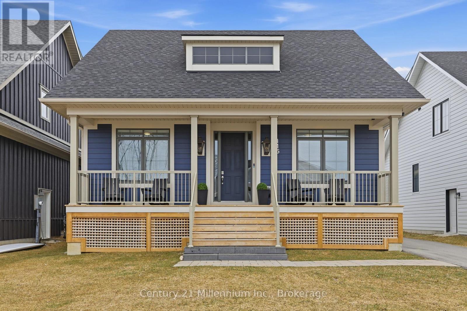 MLS® listing #30229387 for sale located at 115 COURTLAND STREET