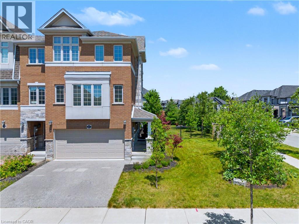 MLS® listing #30230047 for sale located at 41 SPORTSMAN HILL Street