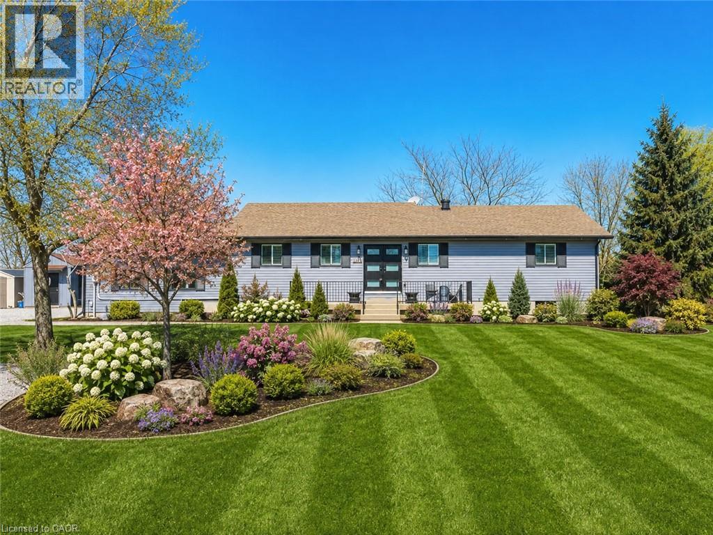 MLS® listing #30230048 for sale located at 1796 PENNY Lane