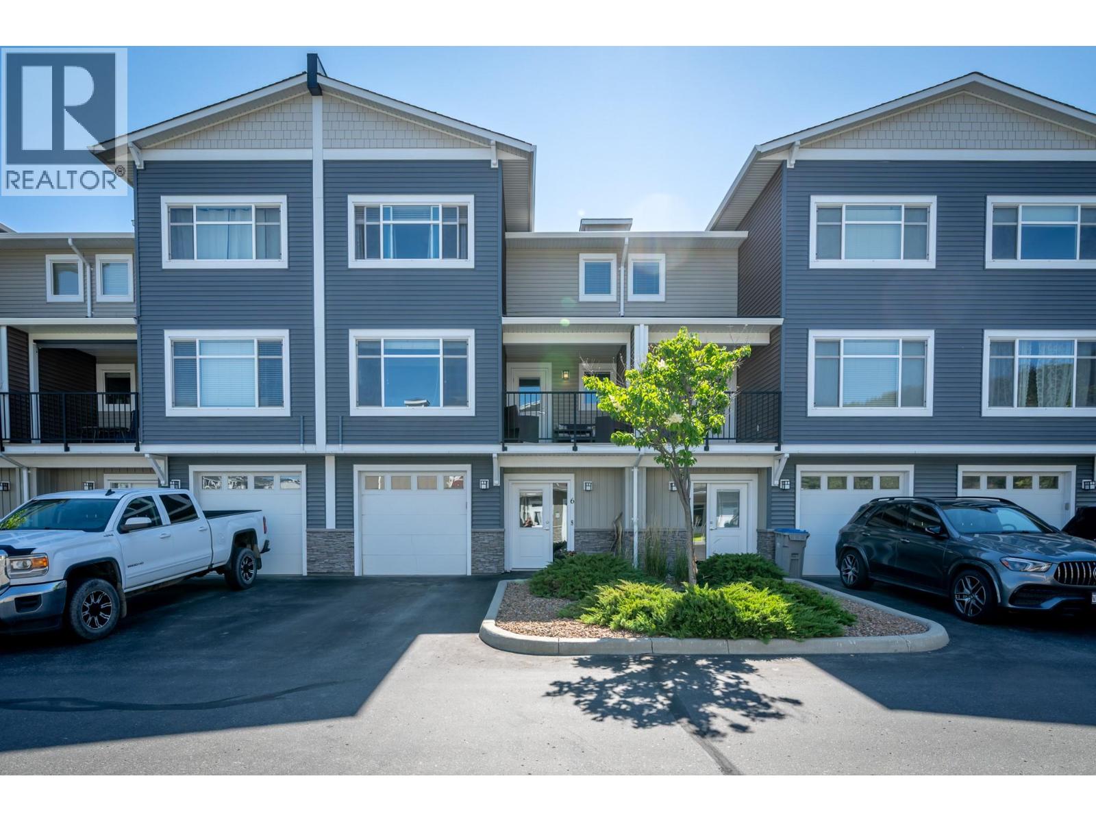 MLS® listing #30230881 for sale located at 1711 COPPERHEAD Drive Unit# 6