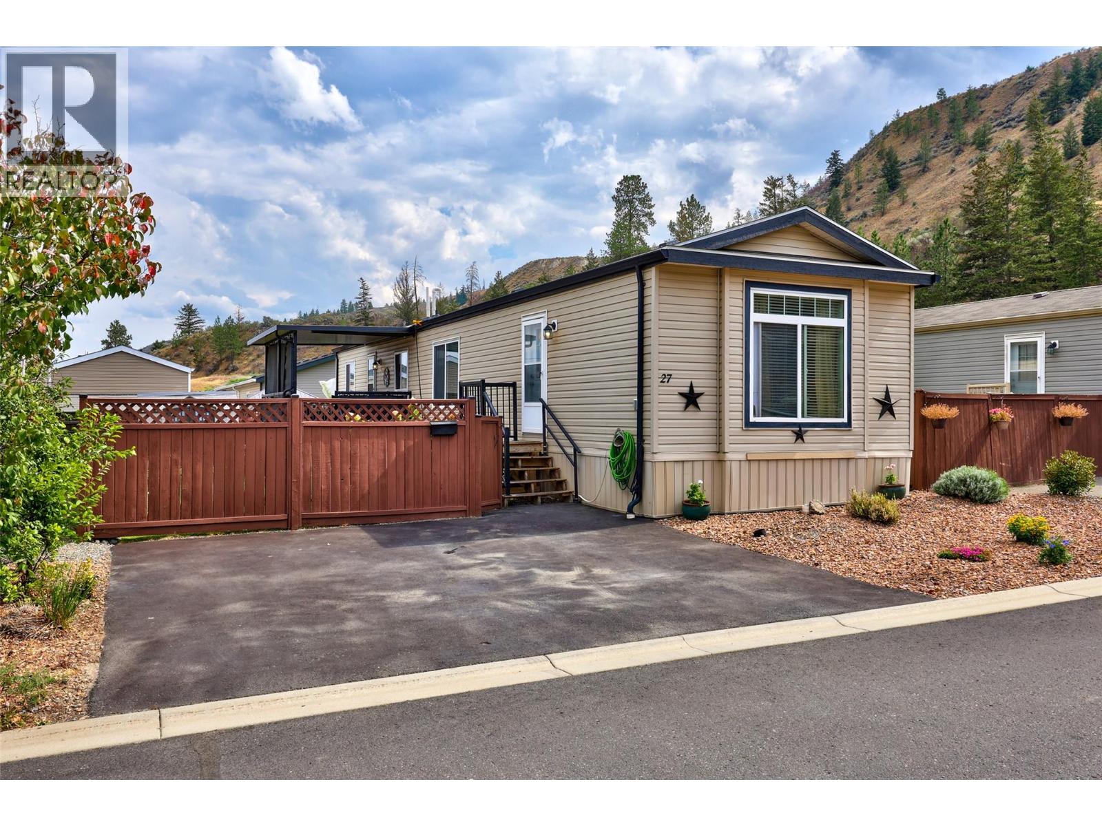 MLS® listing #30232501 for sale located at 7805 Dallas Drive Unit# 27
