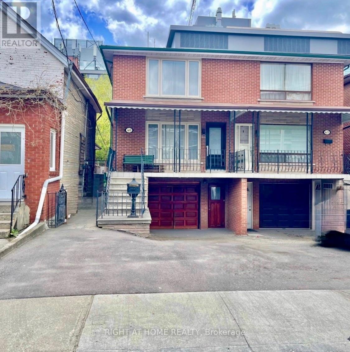 MLS® listing #30232768 for sale located at 40 BELLEVUE AVENUE