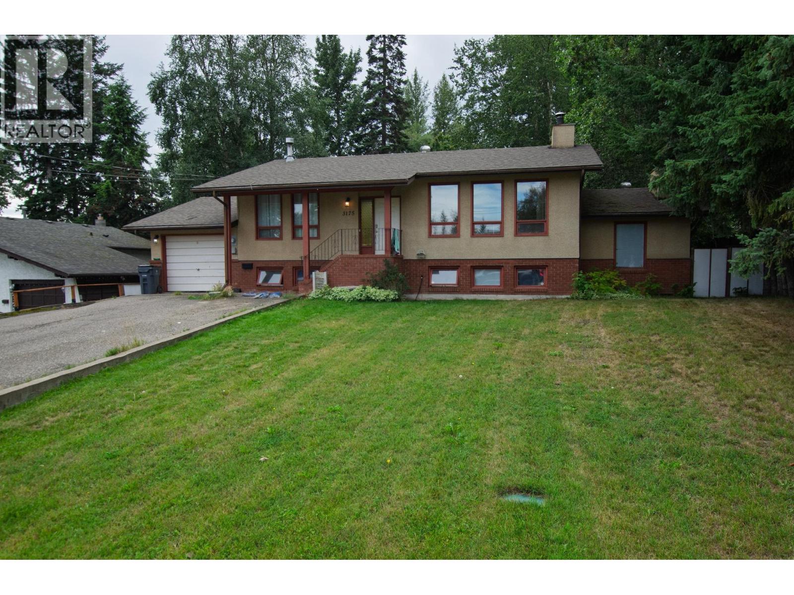 MLS® listing #30233536 for sale located at 3175 WALLACE CRESCENT