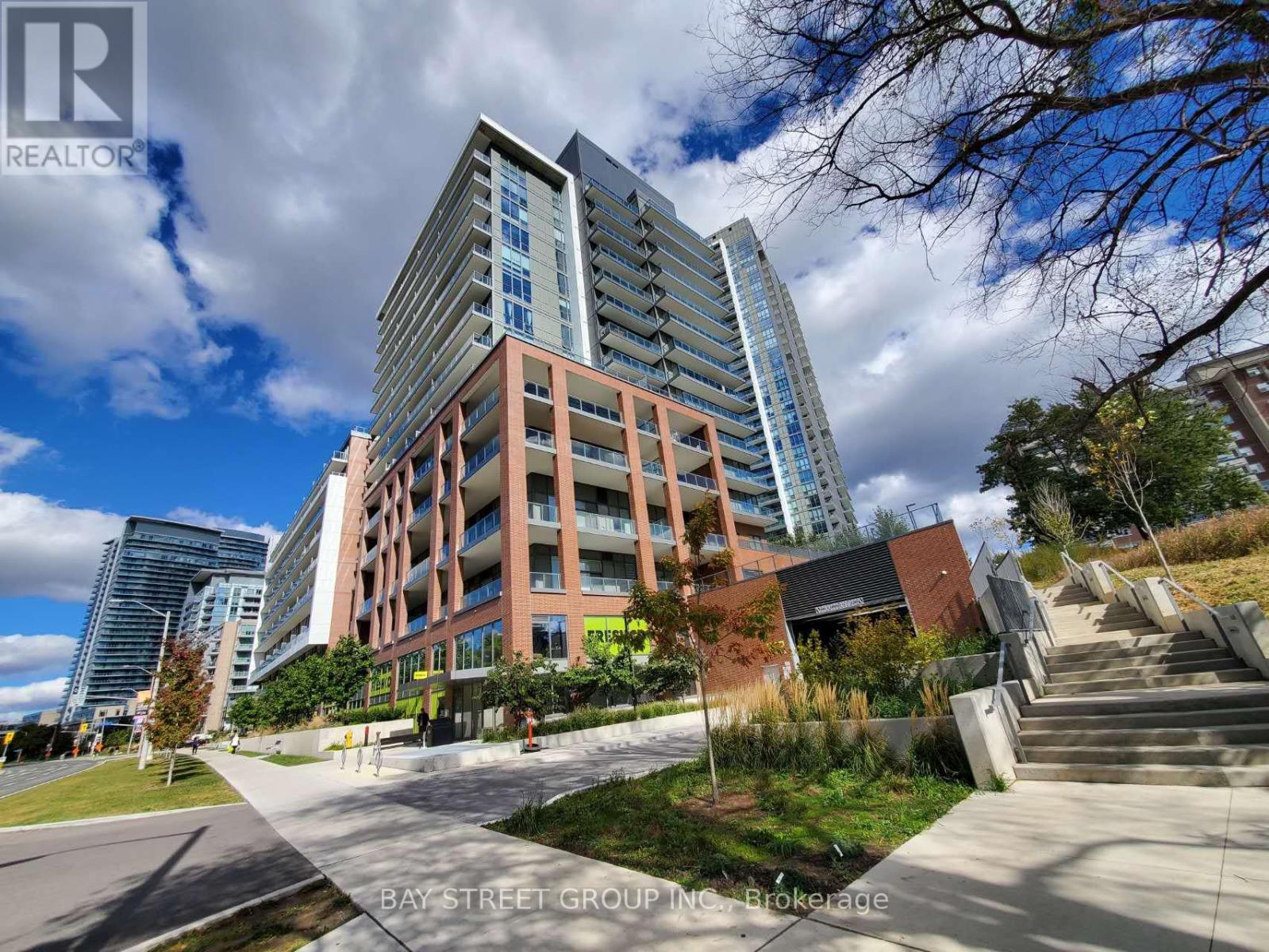 MLS® listing #30233929 for sale located at 515 - 36 FOREST MANOR ROAD