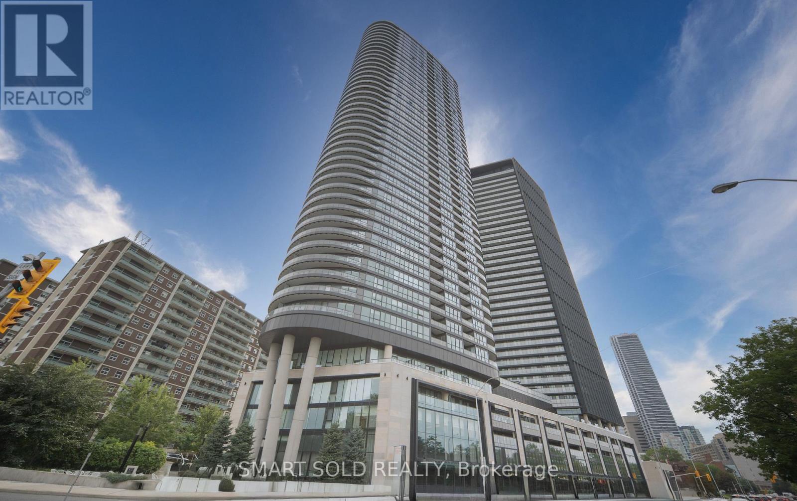 MLS® listing #30233931 for sale located at 2017 - 585 BLOOR STREET E