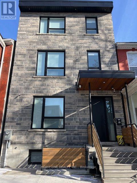 MLS® listing #30233932 for sale located at 301 - 35 DENISON AVENUE