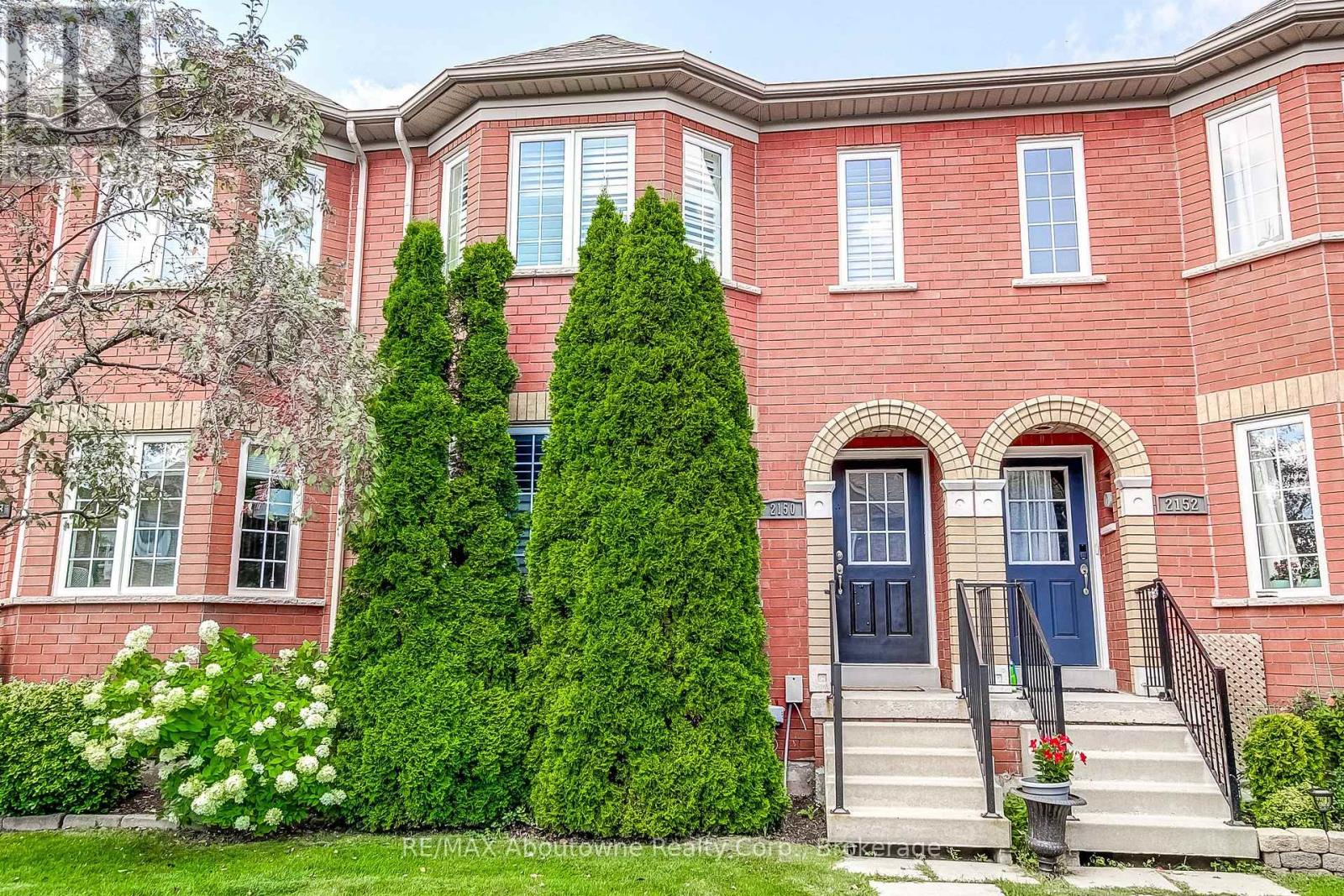 MLS® listing #30234254 for sale located at 2150 FOREST GATE PARK