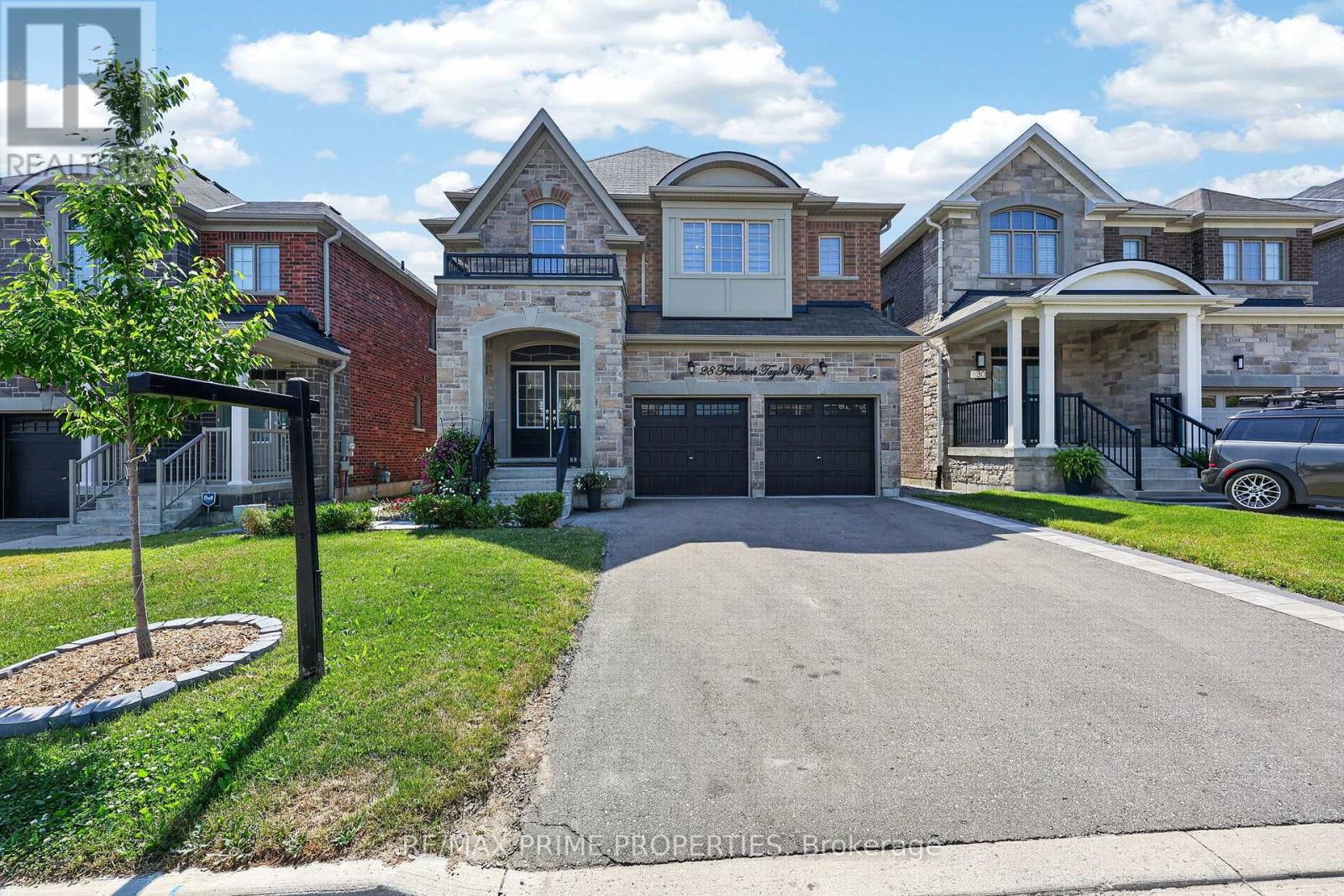 MLS® listing #30234285 for sale located at 28 FREDERICK TAYLOR WAY