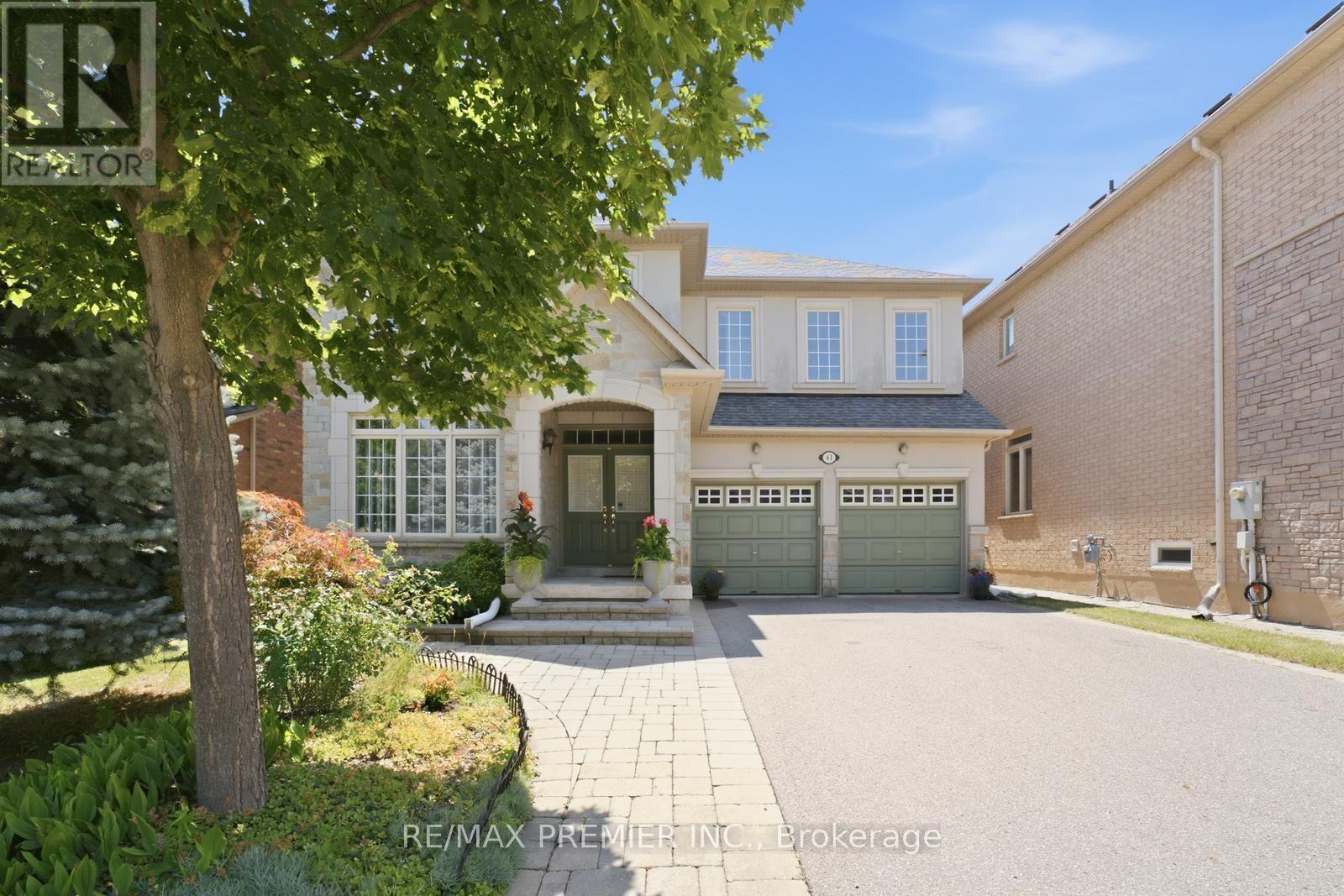 MLS® listing #30234413 for sale located at 63 SUMMERIDGE DRIVE