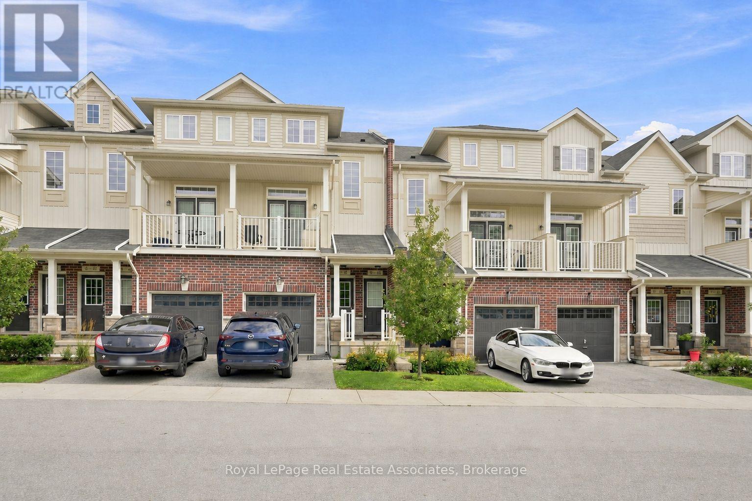MLS® listing #30237384 for sale located at 50 - 403 WESTWOOD DRIVE