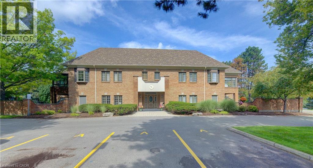 MLS® listing #30237531 for sale located at 45 BLUE SPRINGS Drive Unit# 31