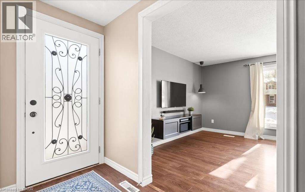 MLS® listing #30237808 for sale located at 152B NORTHLAKE Drive