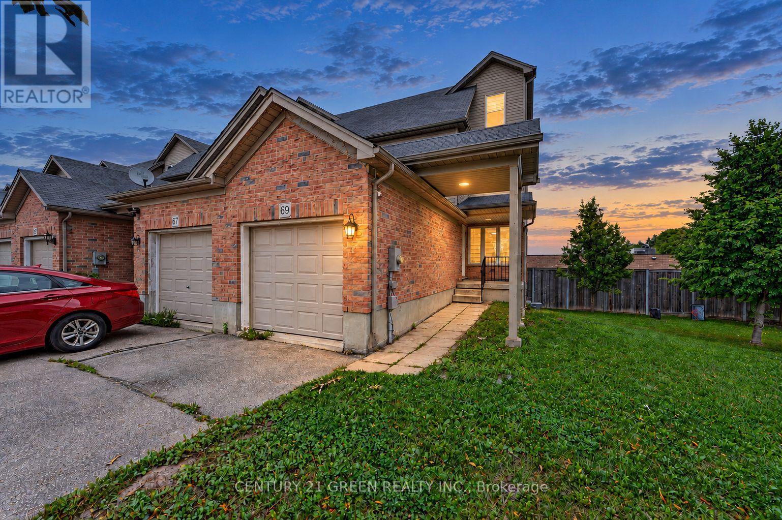 MLS® listing #30238438 for sale located at 69 BROOKFIELD CRESCENT