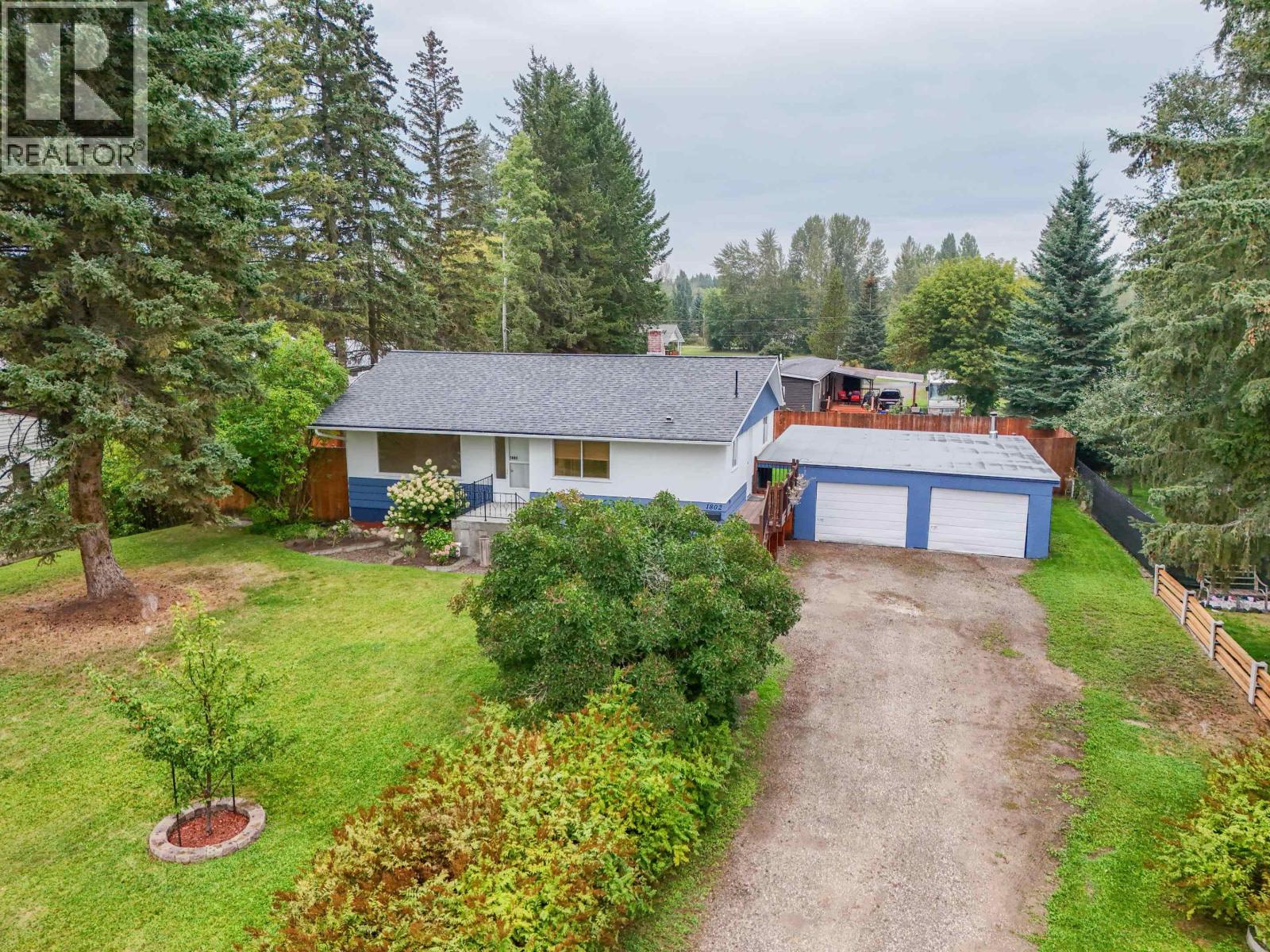 MLS® listing #30238829 for sale located at 1802 POPLAR AVENUE