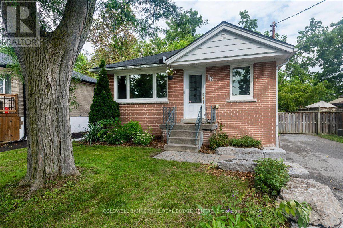 MLS® listing #30238882 for sale located at 18 AGNES STREET