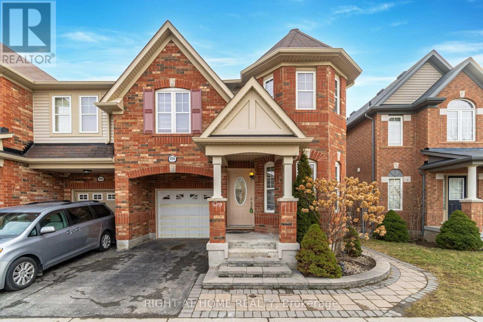 MLS® listing #30239050 for sale located at 898 PHILBROOK DRIVE