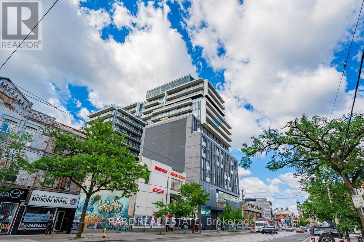 MLS® listing #30240366 for sale located at PH5 - 297 COLLEGE STREET
