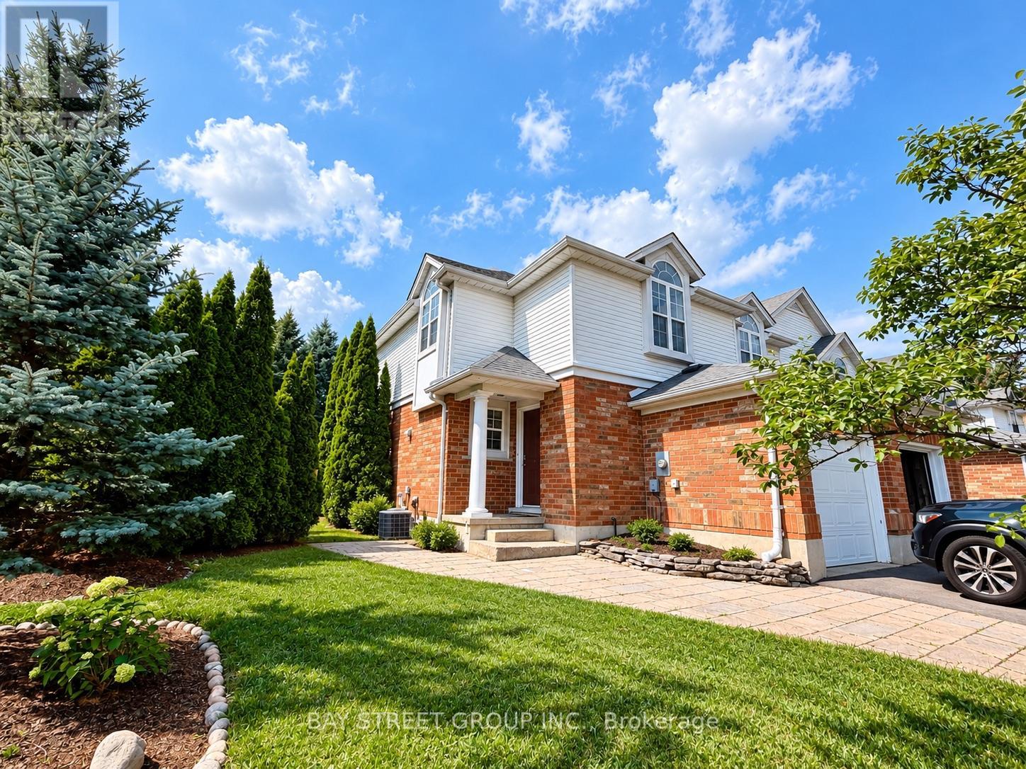 MLS® listing #30240484 for sale located at 513 MARINER DRIVE