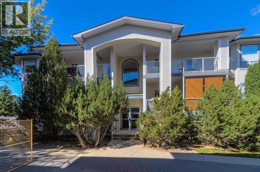 MLS® listing #30240561 for sale located at 213, 23 Chilcotin Lane W