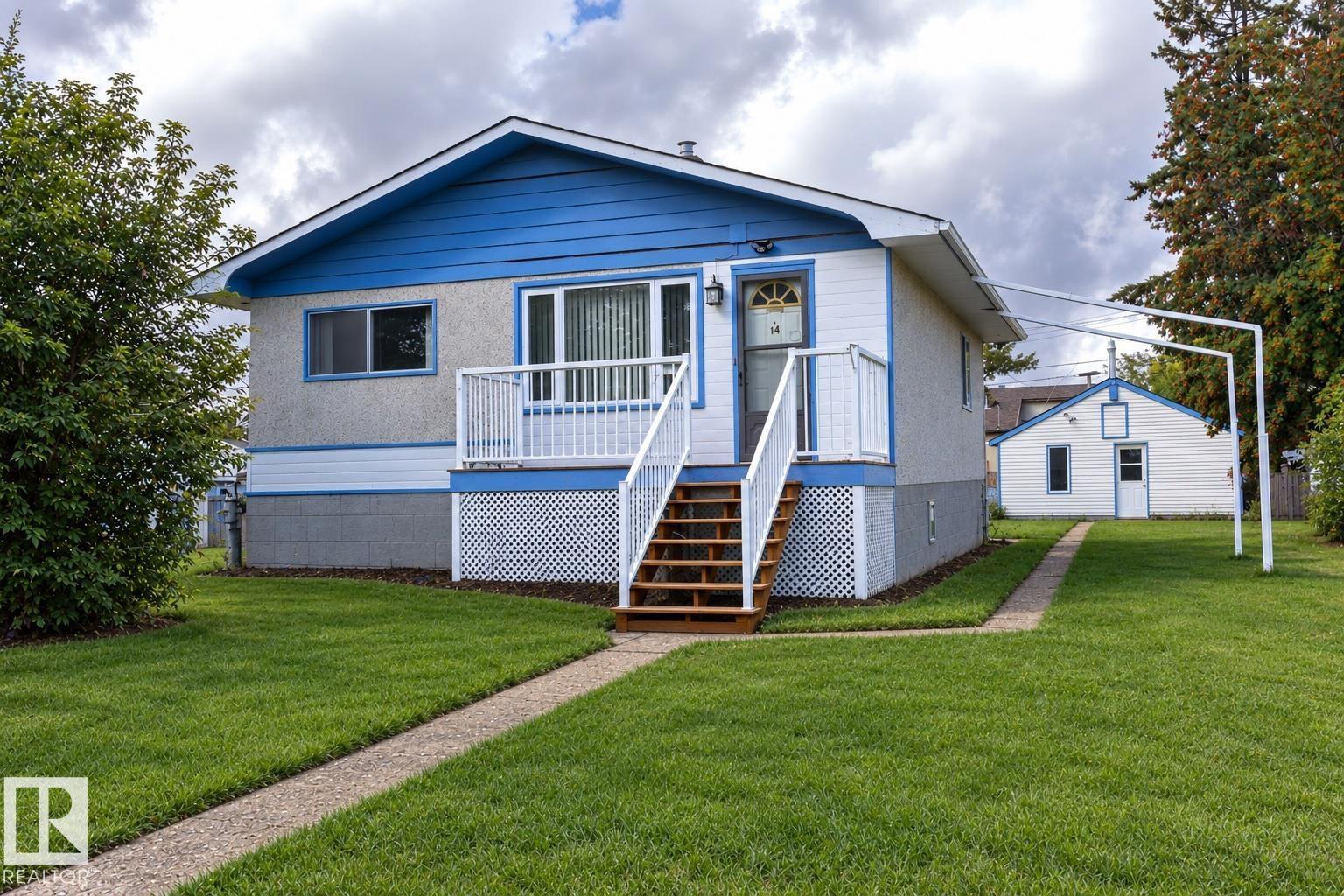 MLS® listing #30240579 for sale located at 14 BANFF COURT
