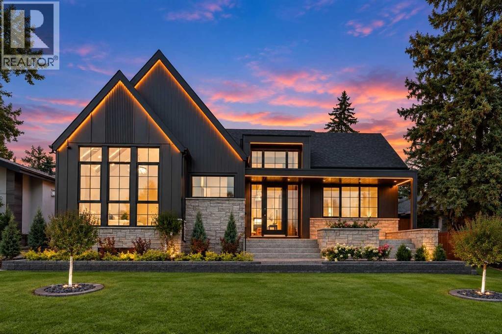 MLS® listing #30240702 for sale located at 2608 13 Avenue NW
