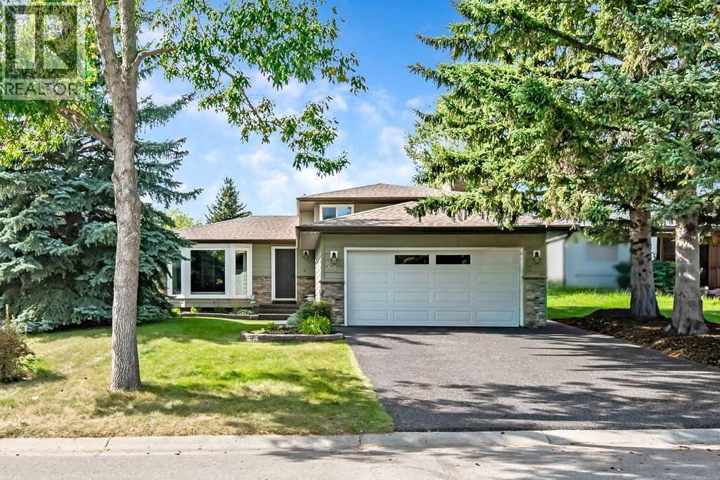 MLS® listing #30240708 for sale located at 55 Suntree Lane