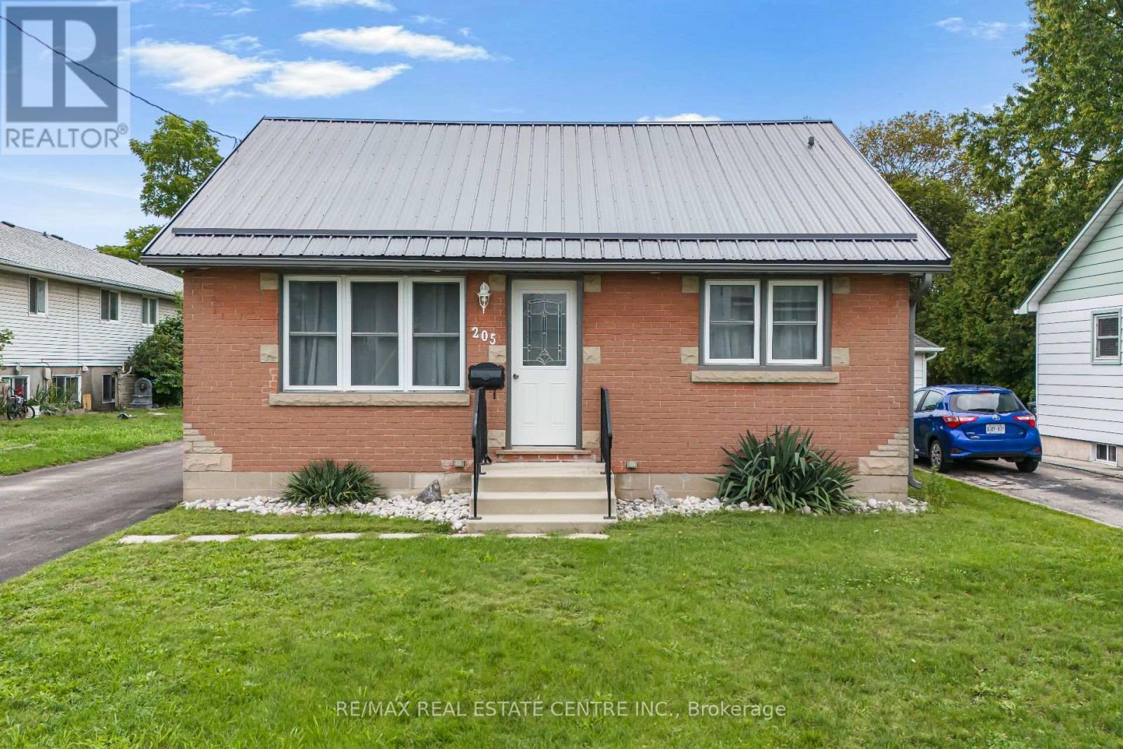 MLS® listing #30240860 for sale located at 205 CRYSLER STREET