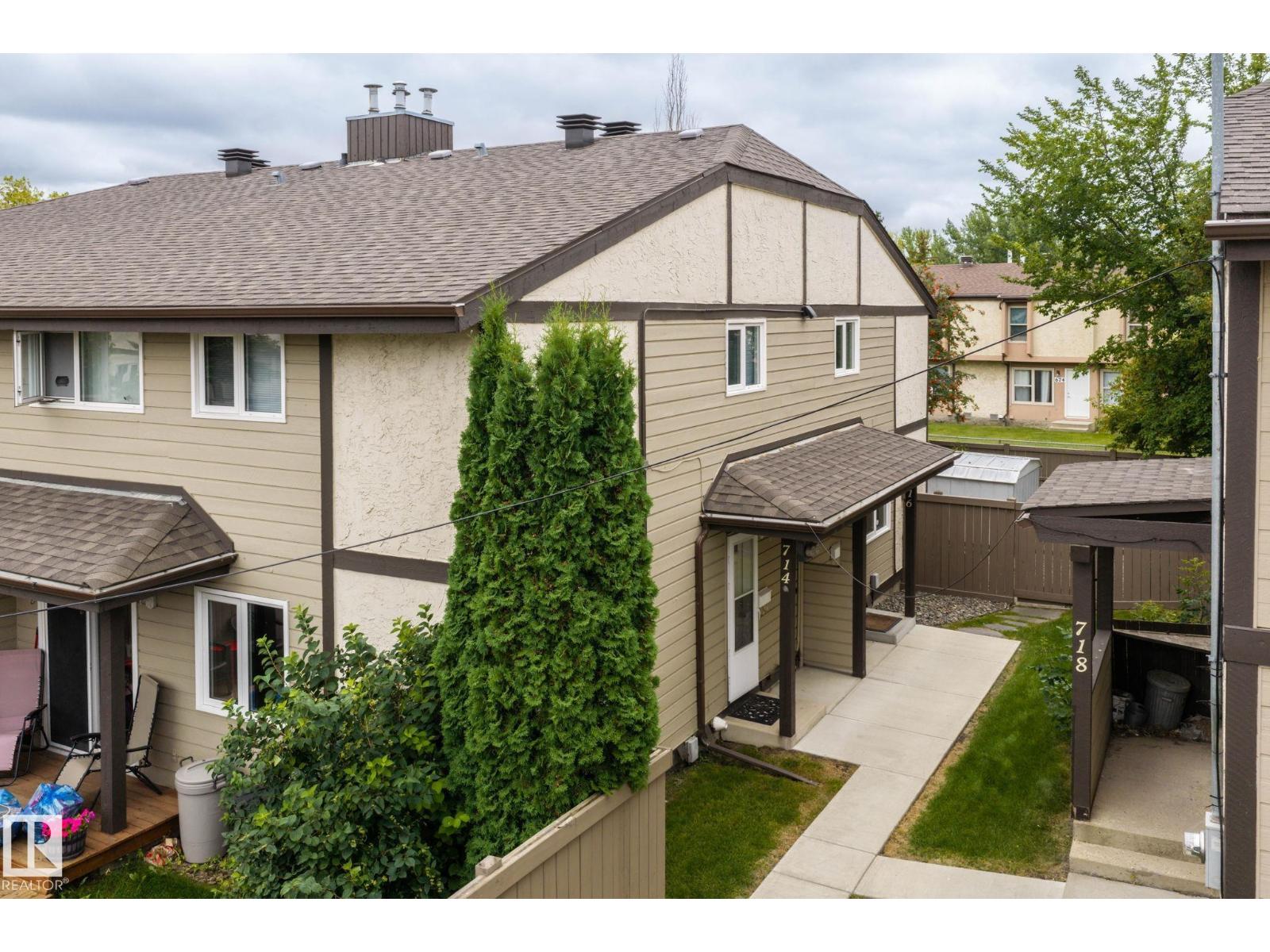 MLS® listing #30241178 for sale located at 716 clareview RD NW