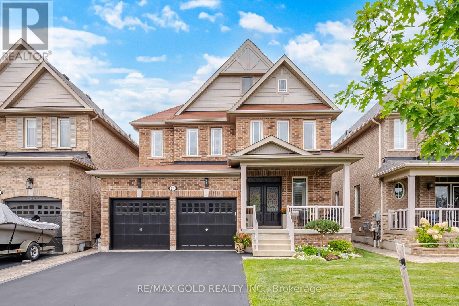 MLS® listing #30241320 for sale located at 24 GUNNING CRESCENT E