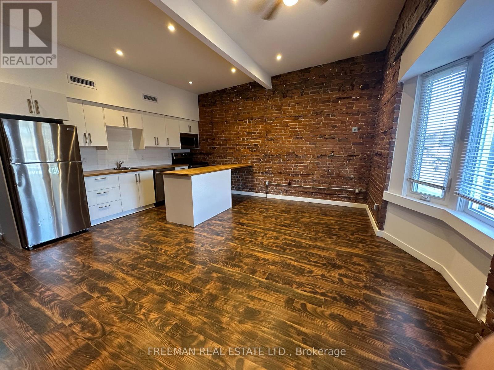 MLS® listing #30241425 for sale located at 2ND FLR - 1190 WESTON ROAD