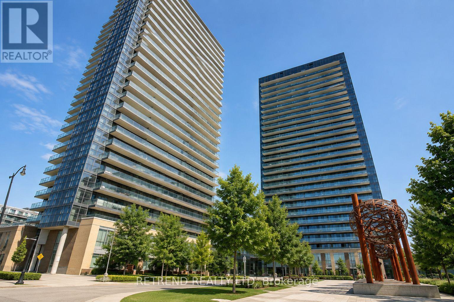 MLS® listing #30242602 for sale located at 1211 - 33 SINGER COURT