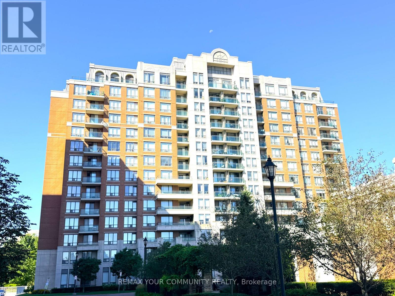 MLS® listing #30242625 for sale located at 311 - 330 RED MAPLE ROAD