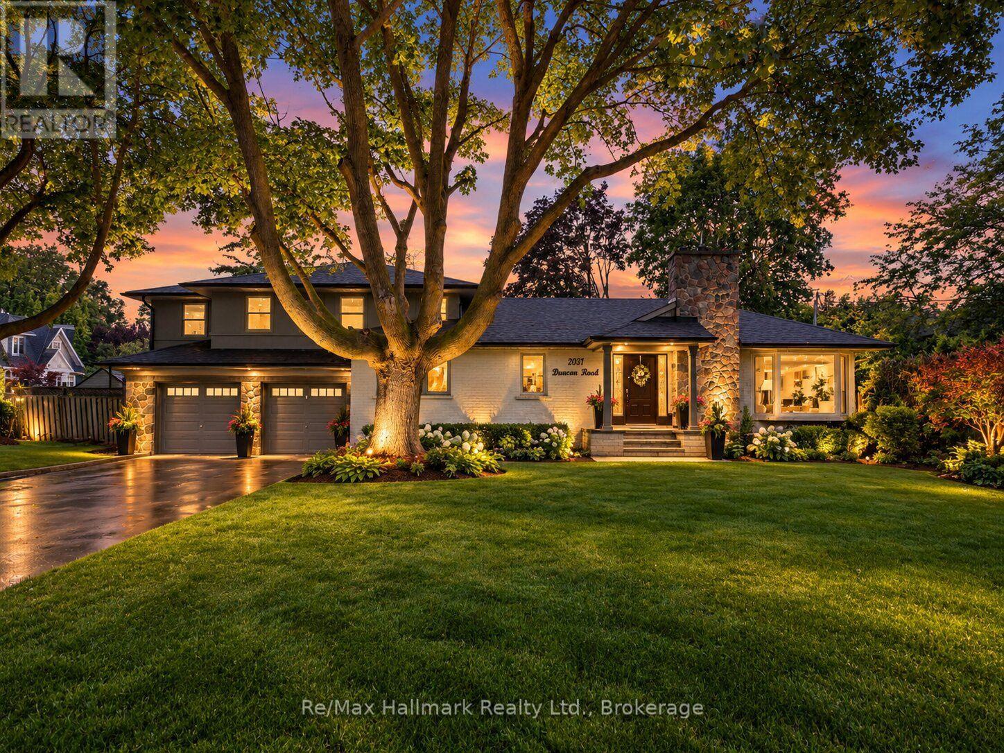 MLS® listing #30242657 for sale located at 2031 DUNCAN ROAD