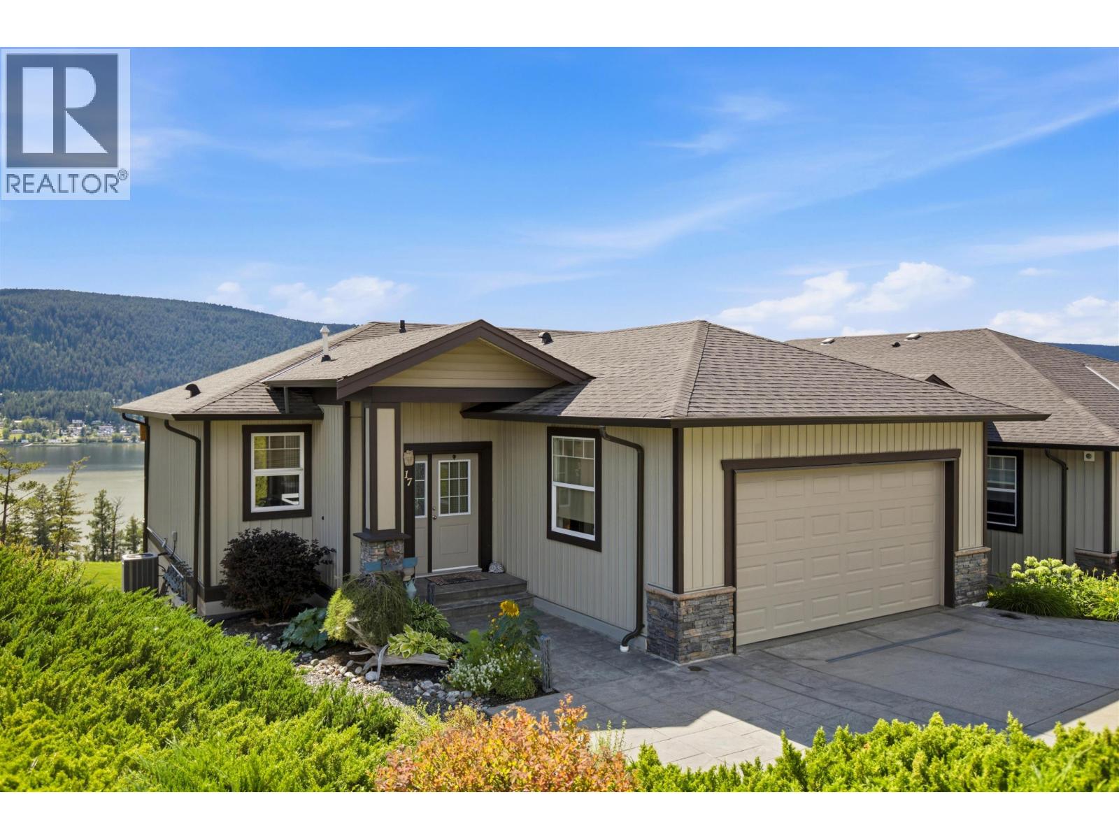 MLS® listing #30242675 for sale located at 17 1880 HAMEL ROAD