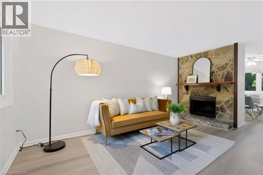 MLS® listing #30242719 for sale located at 121 UNIVERSITY Avenue E Unit# 102