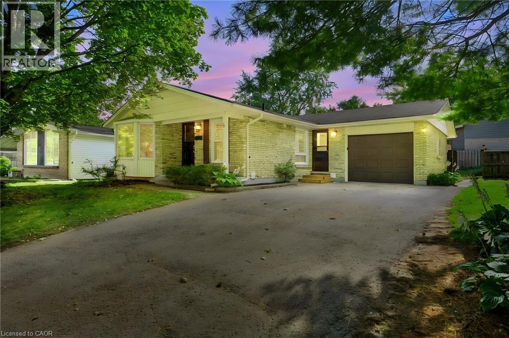 MLS® listing #30242820 for sale located at 95 UNDERHILL Crescent