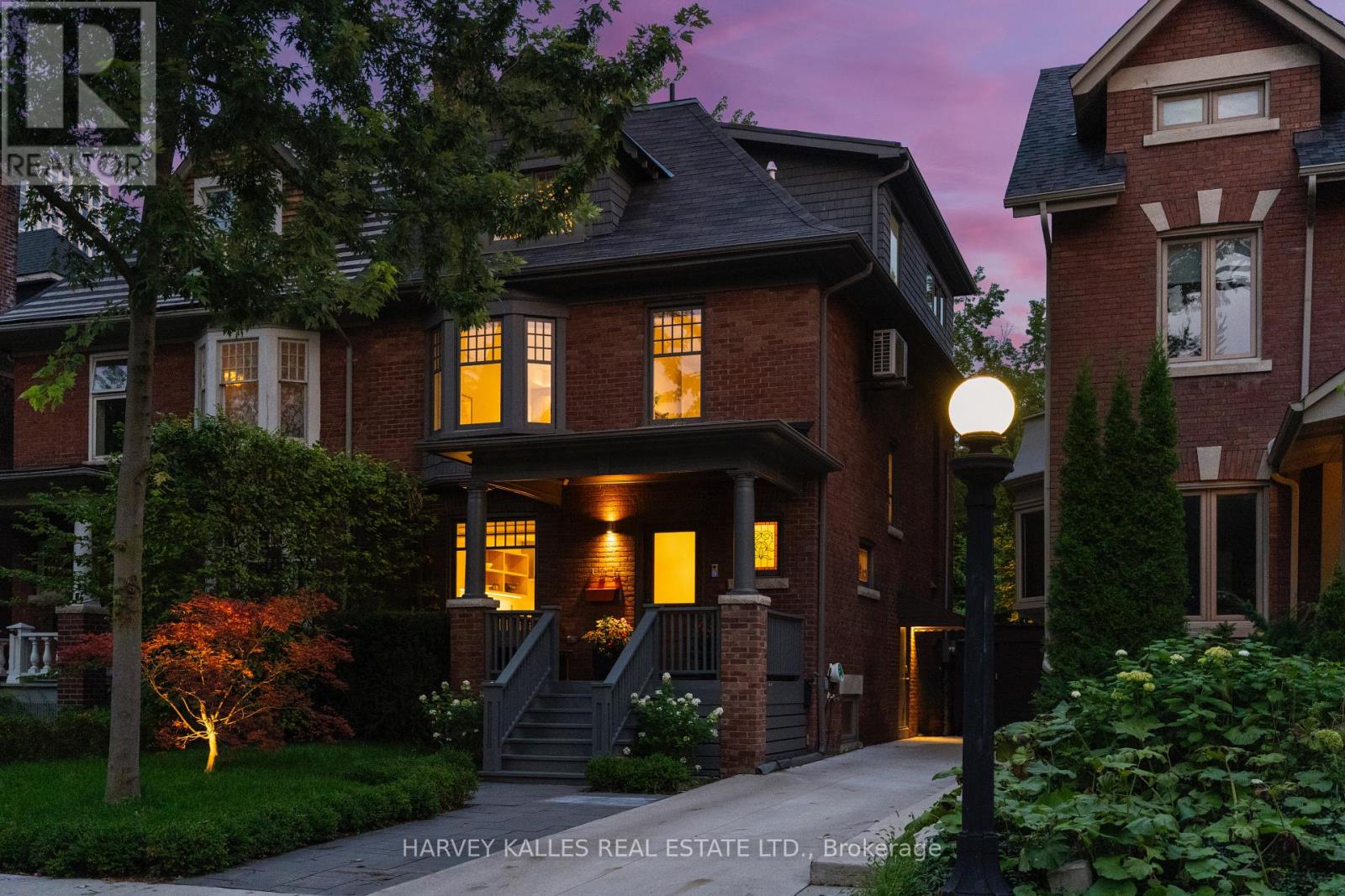 MLS® listing #30243197 for sale located at 497 PALMERSTON BOULEVARD