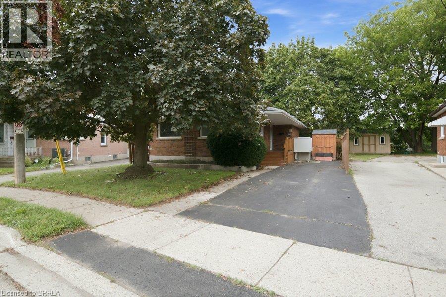 MLS® listing #30243907 for sale located at 115 TENTH Avenue