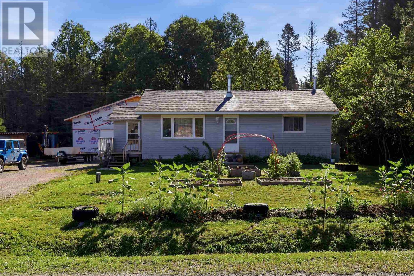 MLS® listing #30244537 for sale located at 78 Maki Lake RD